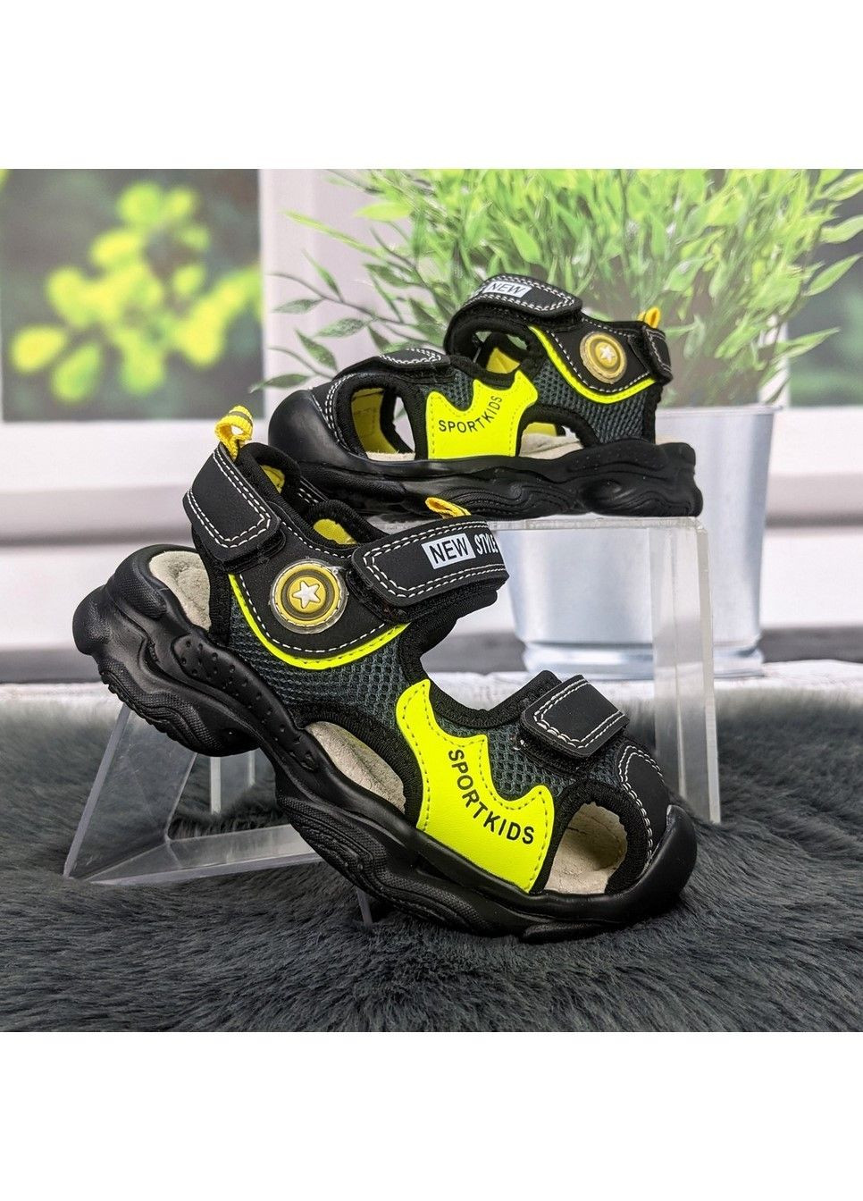 Черные повседневные босоножки детские сандалии для мальчика Kimboo на липучке