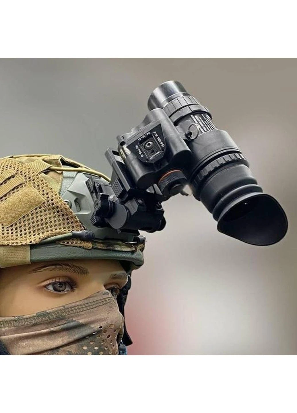 Прилад нічного бачення Монокуляр PVS-18 1х32 з кріпленням Wilcox L4G24 на шолом + підсумок No Brand (385210943)