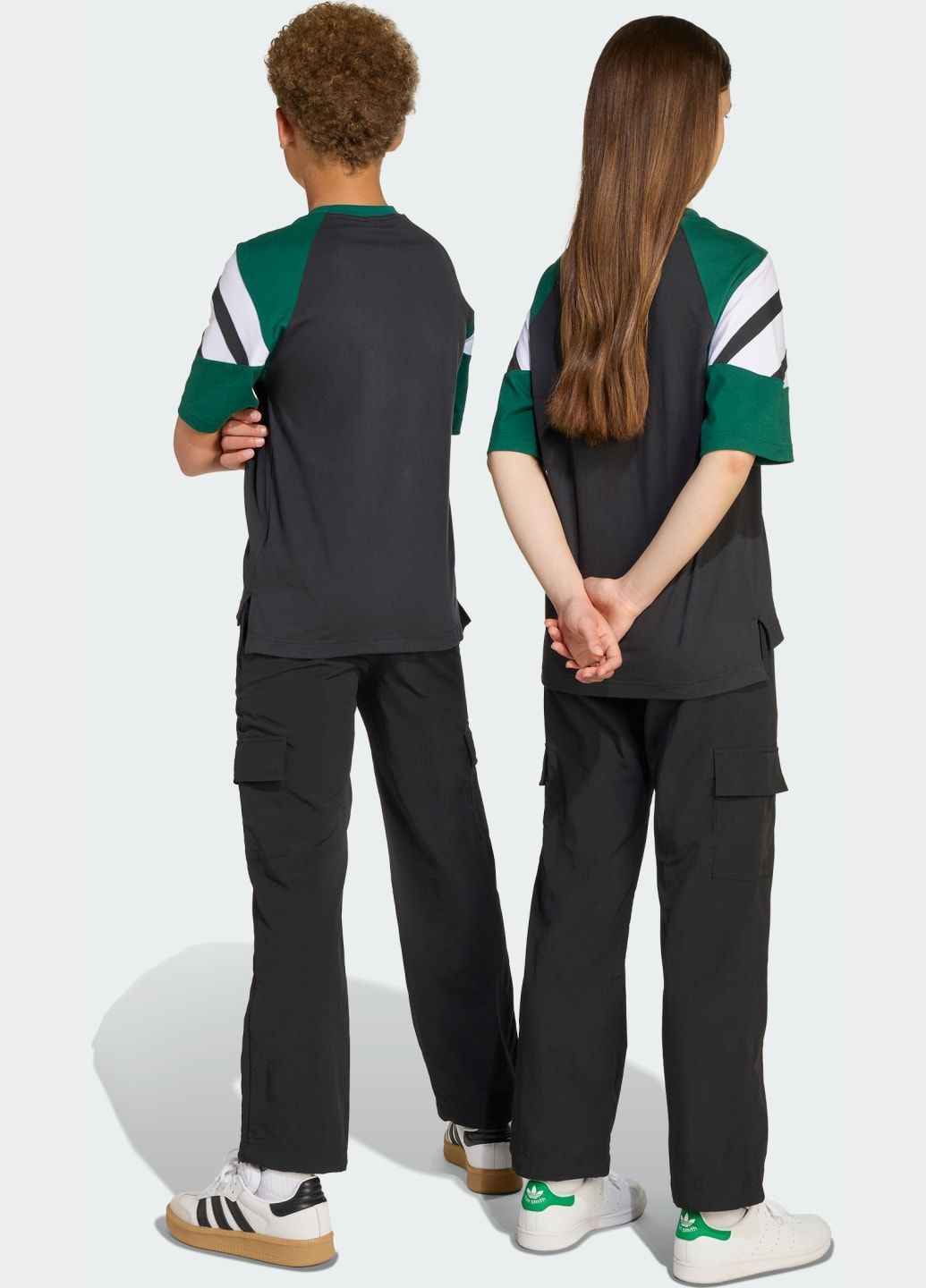 Чорна демісезонна футболка cutline kids adidas