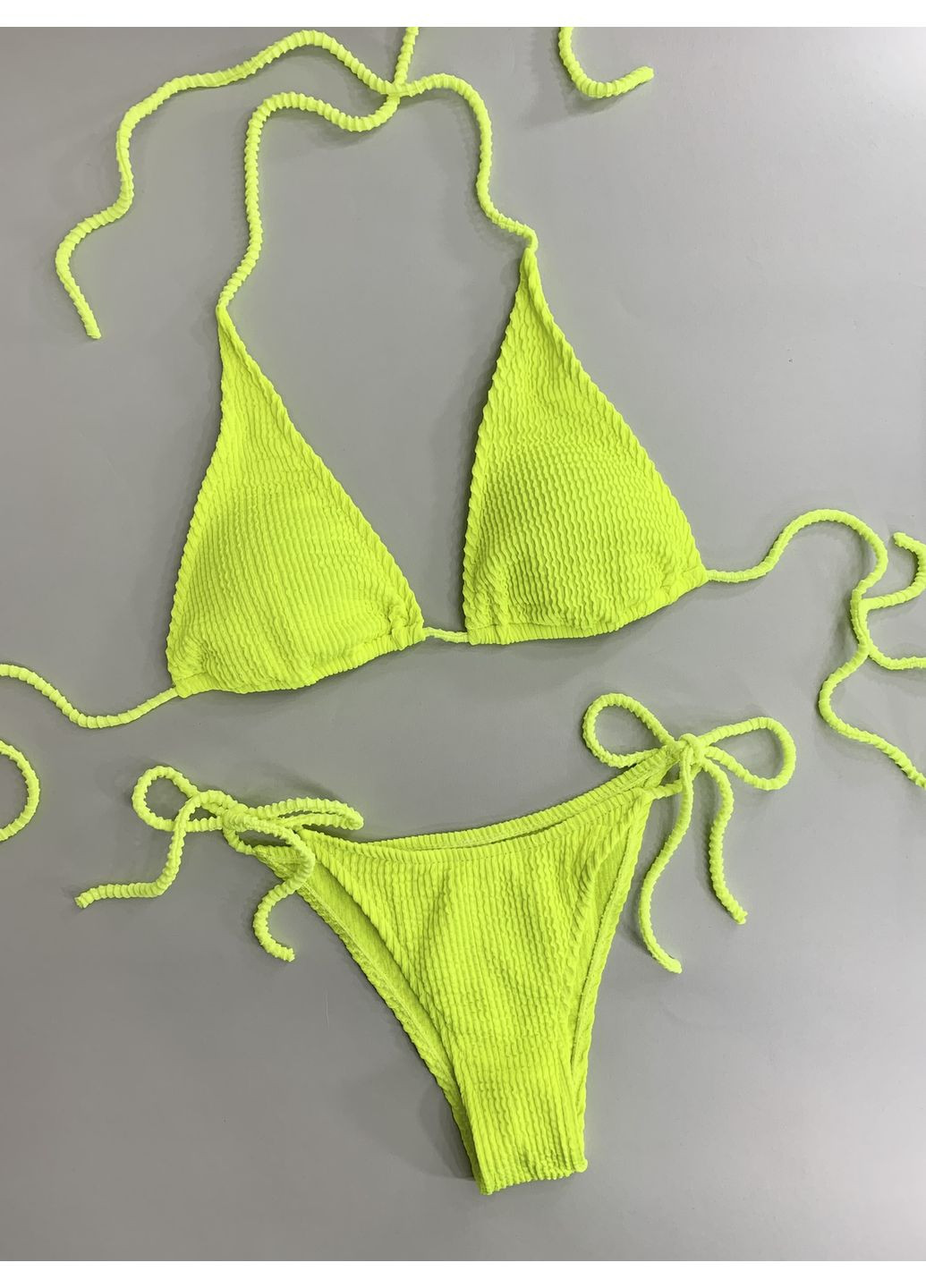 Желтый летний женский раздельный купальник жатка на завязках maldives салатовый No Brand