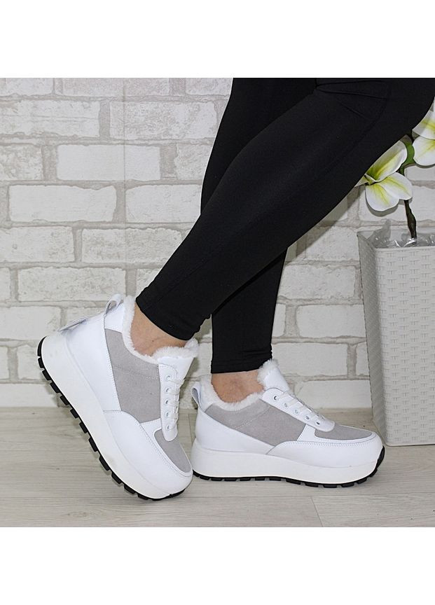 Жіночі зимові шкіряні кросівки на товстій підошві Fashion білі зими (370877887)