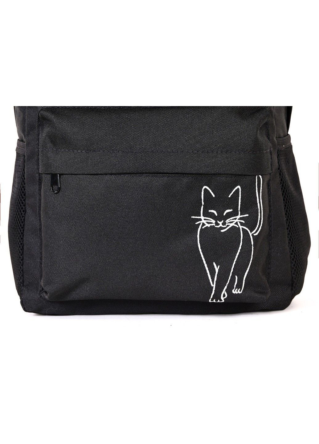 Жіночий міський молодіжний наплічник чорного кольору середнього розміру з вишивкою малюнком 0101271 No Brand (316635694)