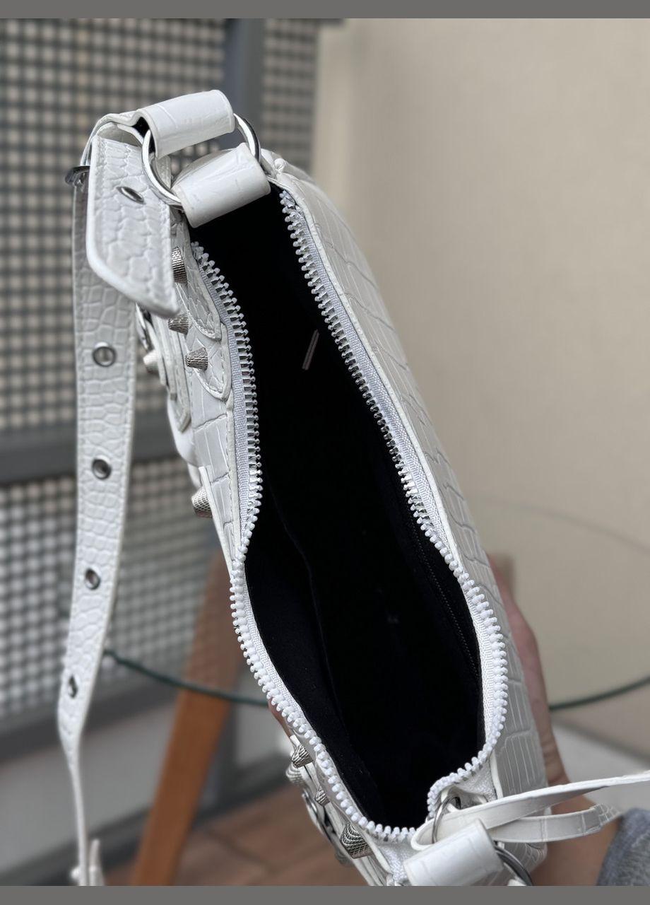 Жіноча сумка 8821 крос-боді рептилія біла No Brand (299279278)