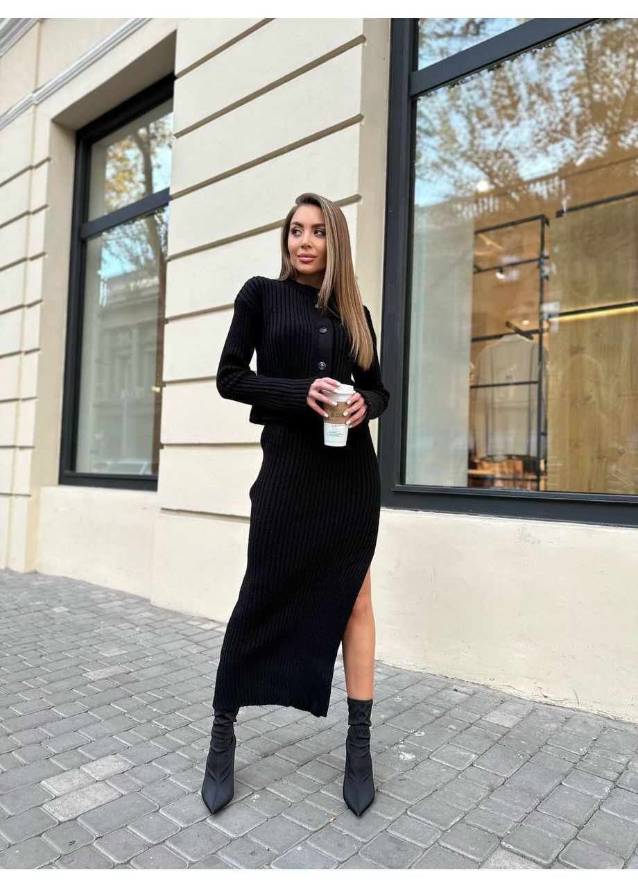 Вязаный женский костюм с юбкой макси и жакетом-кардиганом. MonCher (363849248)