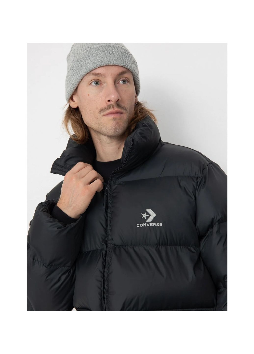 Черная куртка мужская patch pocket puffer black 10027260-a03 Converse