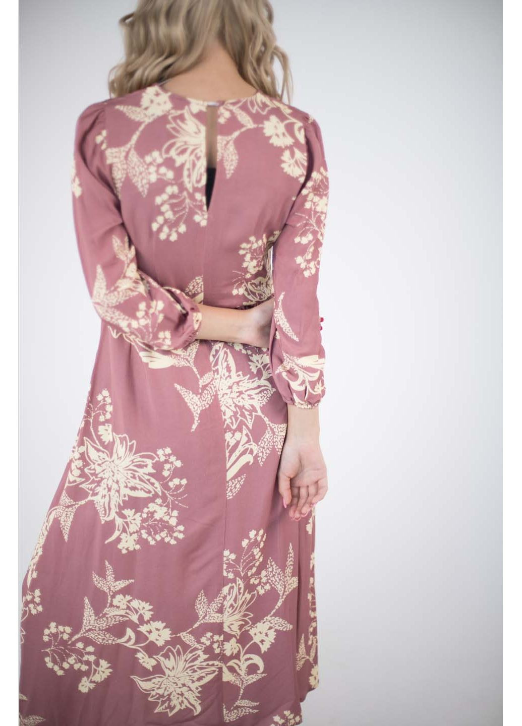 Пудрова повсякденний, кежуал сукня міді дзвін BeART з квітковим принтом