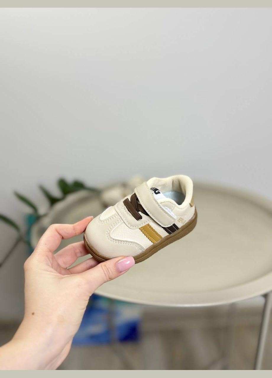 Бежеві всесезонні дитячі кросівки бежеві 1505 No Brand