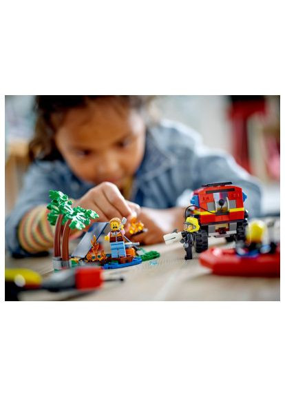 Конструктор City Пожежний позашляховик з рятувальним човном 301 деталей (60412) Lego City Пожежний позашляховик з рятувальним човном 30 (366482116)