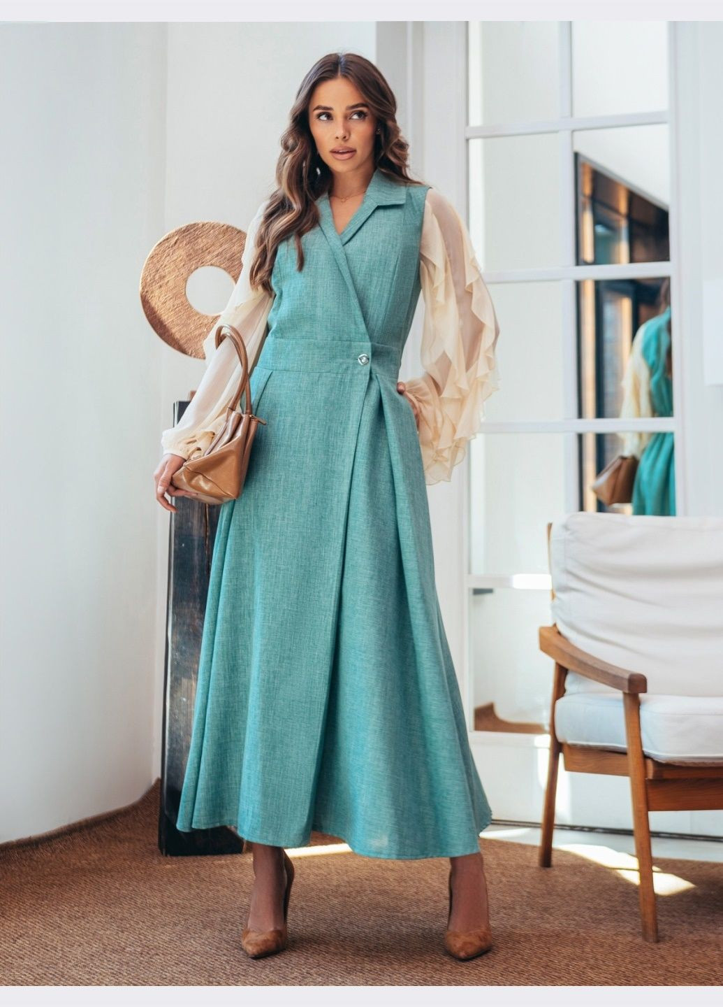 Демисезонный женский сарафан бирюзового цвета з застёжкой на пуговицу Dressa однотонный