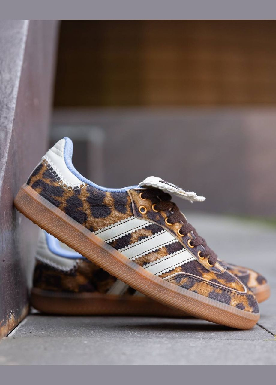 Коричневі замшеві кеди No Brand