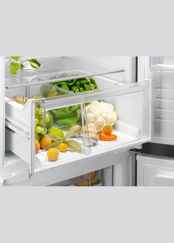 Холодильник вбудований з нижн. мороз., 188x55х55, холод.відд.-215л, мороз.відд.-61л, 2дв., А++, Combi, інв., диспл внутр., Electrolux (315603157)