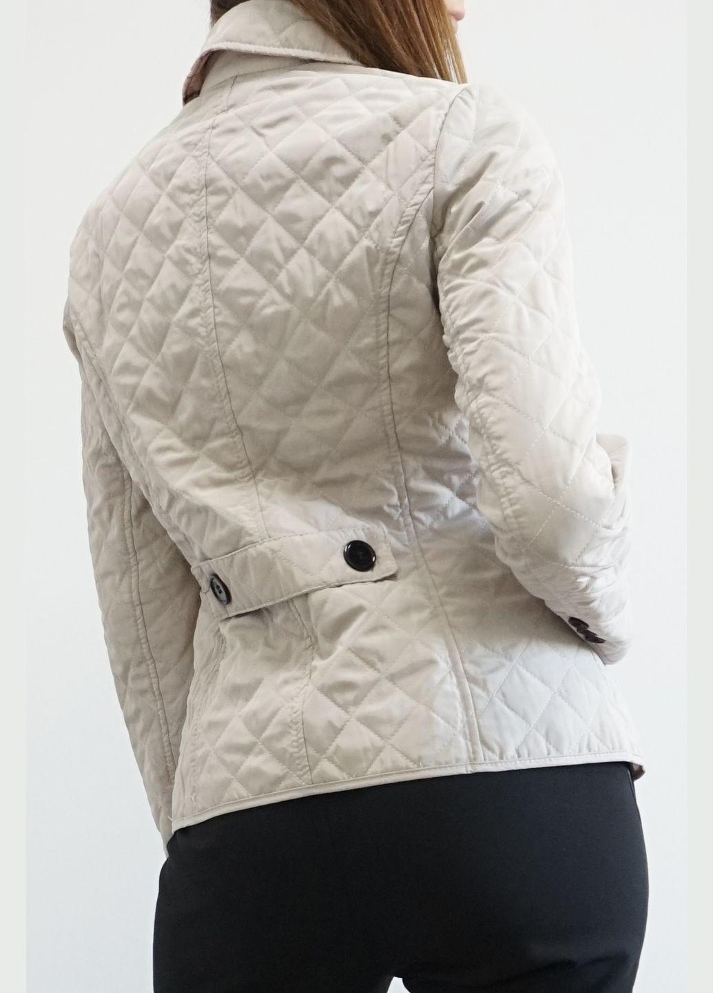 Молочная демисезонная женская демисезонная стеганая куртка rk-017 молочный Number Nine