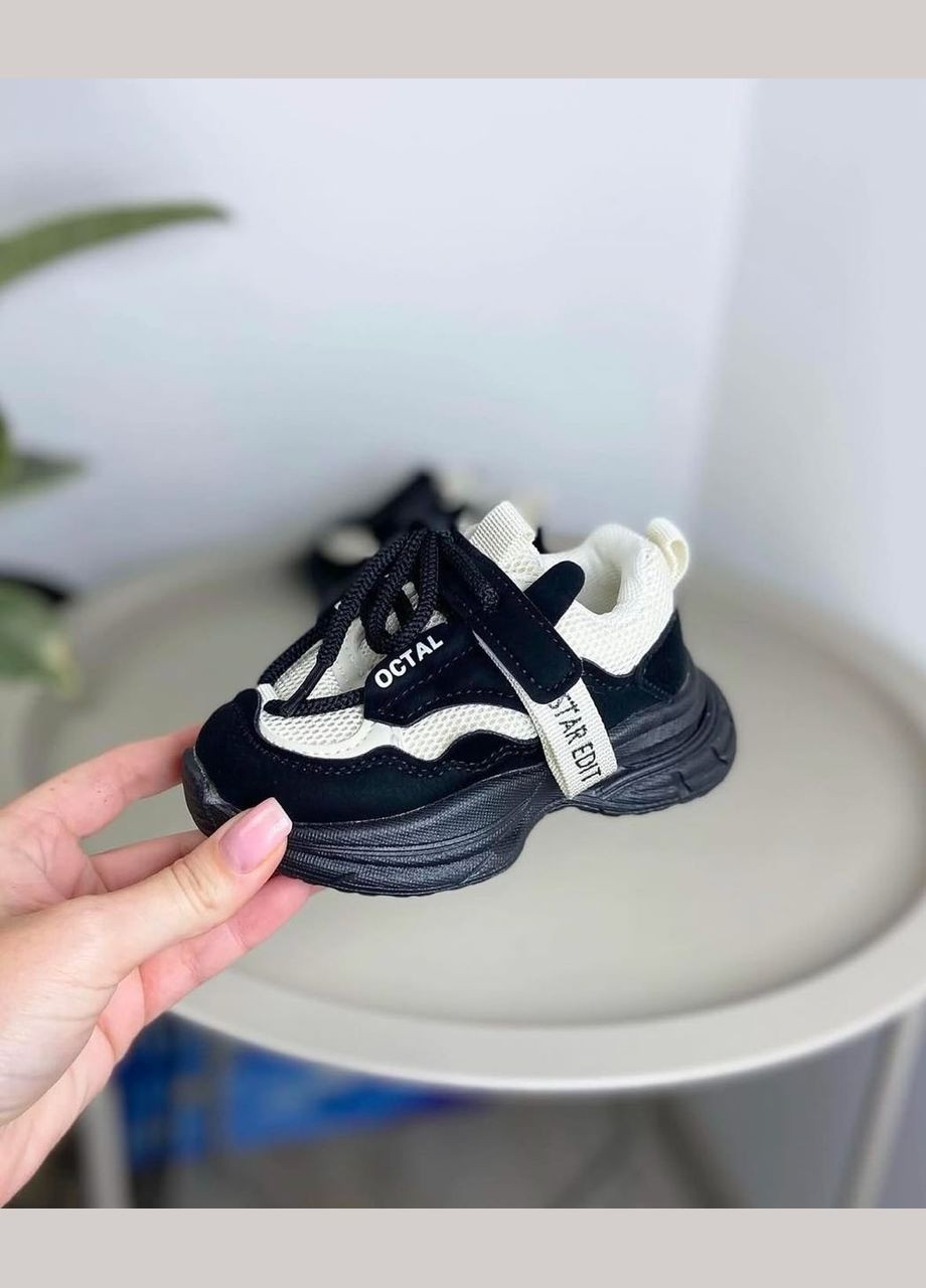 Чорні всесезонні дитячі кросівки чорні 1079 No Brand