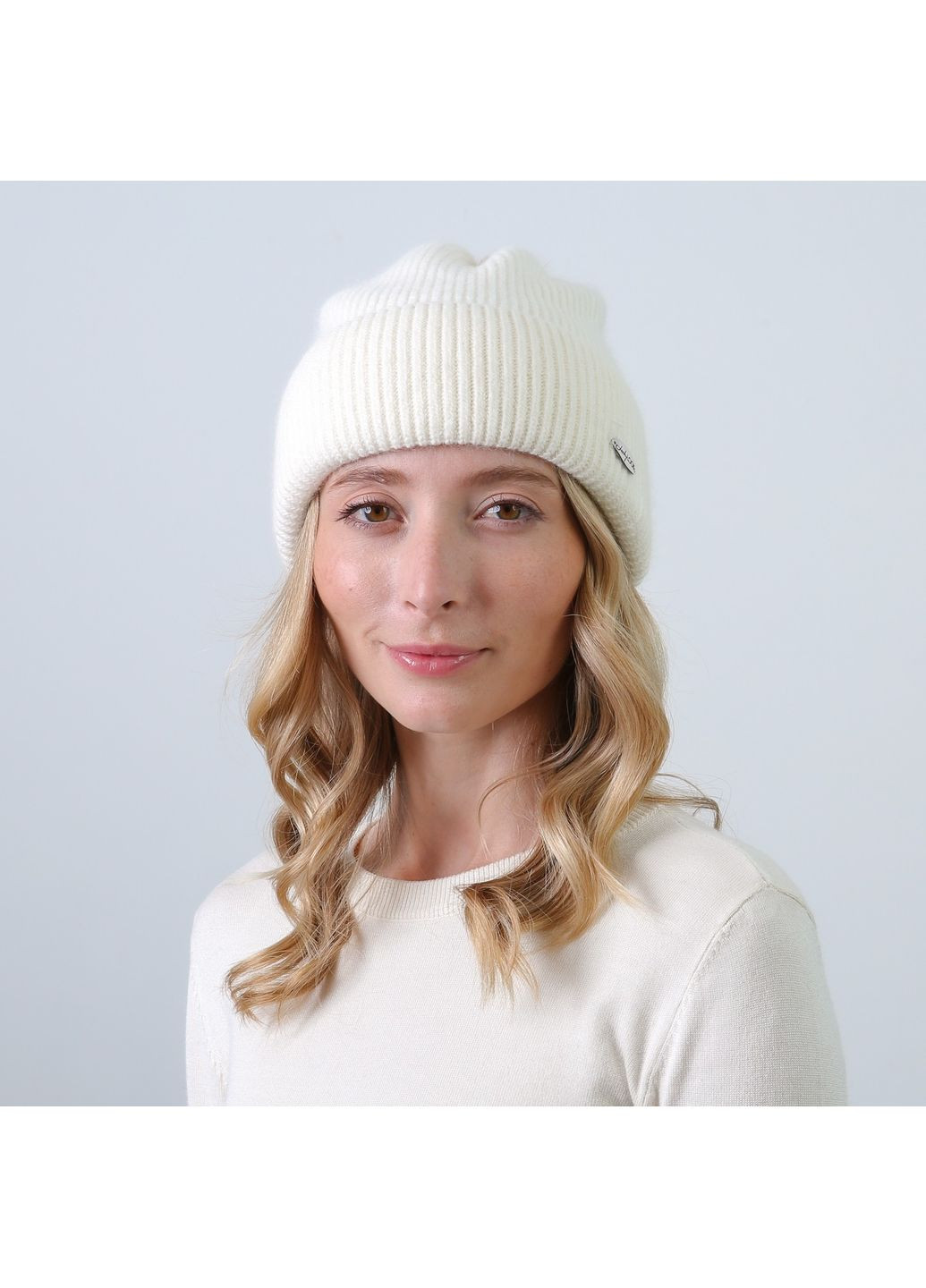 Шапка біні жіноча вовна біла ІЛАРІЯ LuckyLOOK 847-651 (350197190)