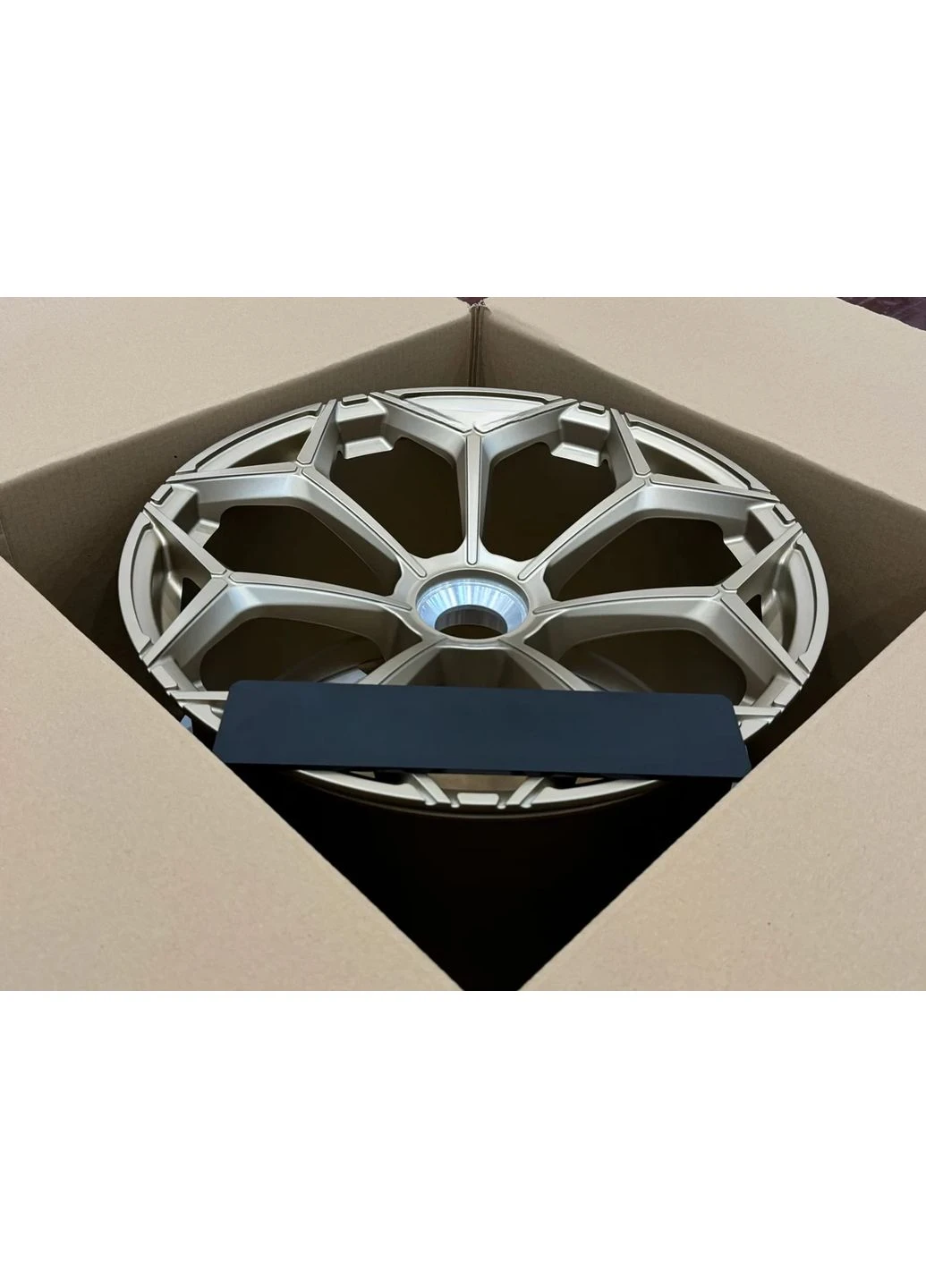 Кованые диски R20 R21 V8 (комплект 4 шт) для Lamborghini Aventador 2011-2022 гг OEM (392169486)