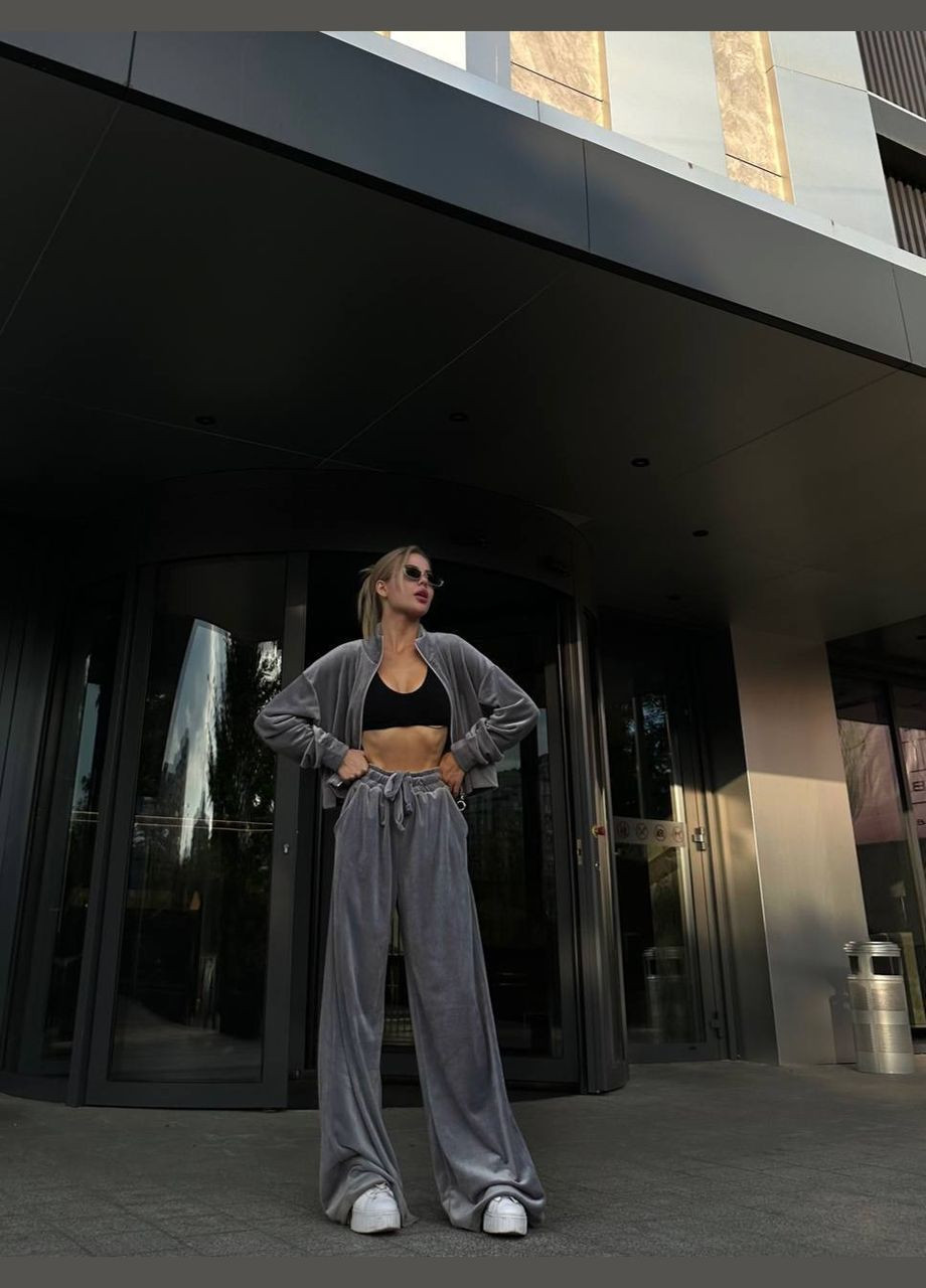 Жіночий спортивний костюм велюр для прогулянок та активного відпочинку комфортний New Trend (304647087)