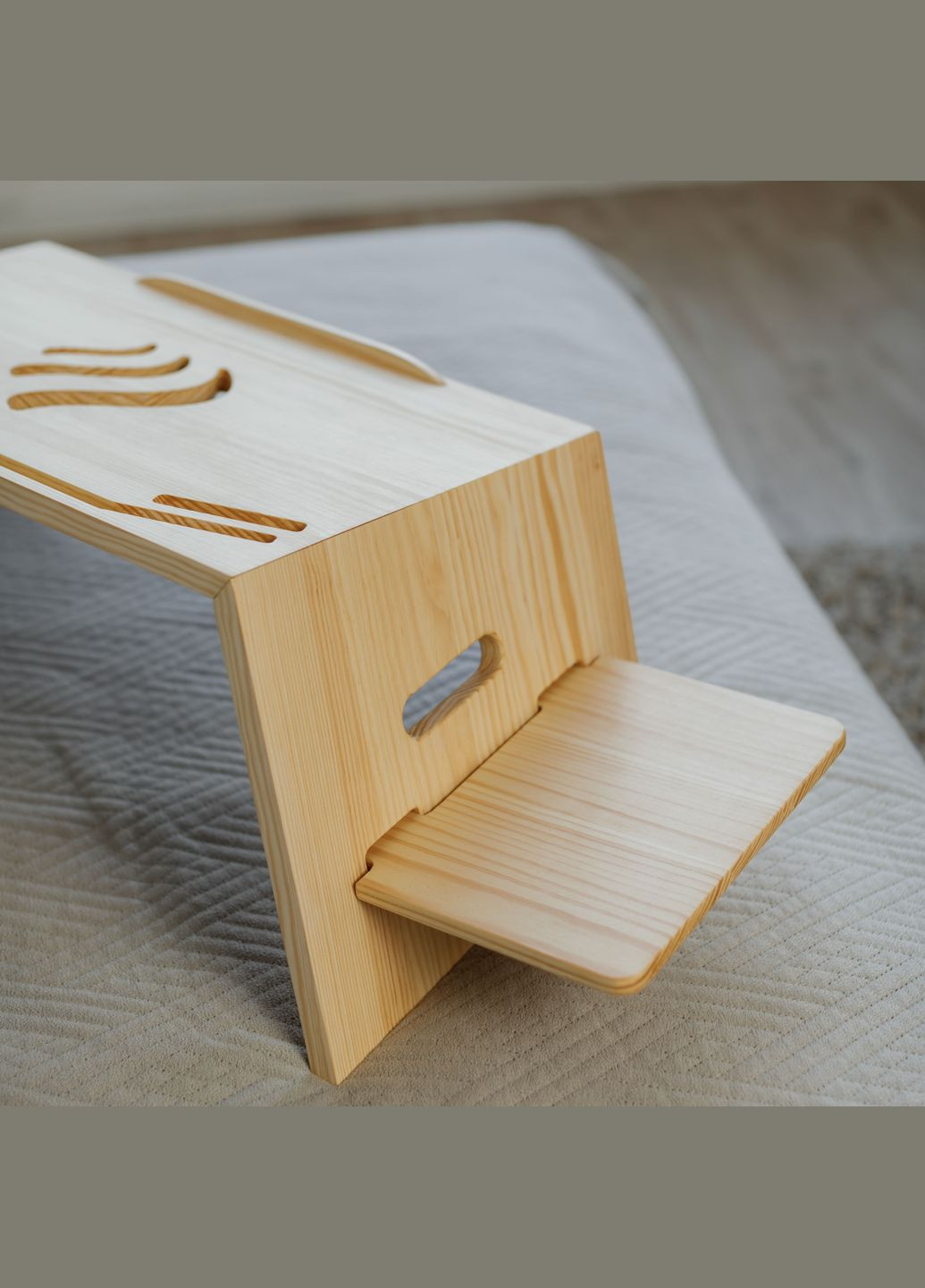 Компьютерный стол 73х34х27 см с углом столешницы 10° и подставкой для мышки K3 Craft Sleek (329407047)