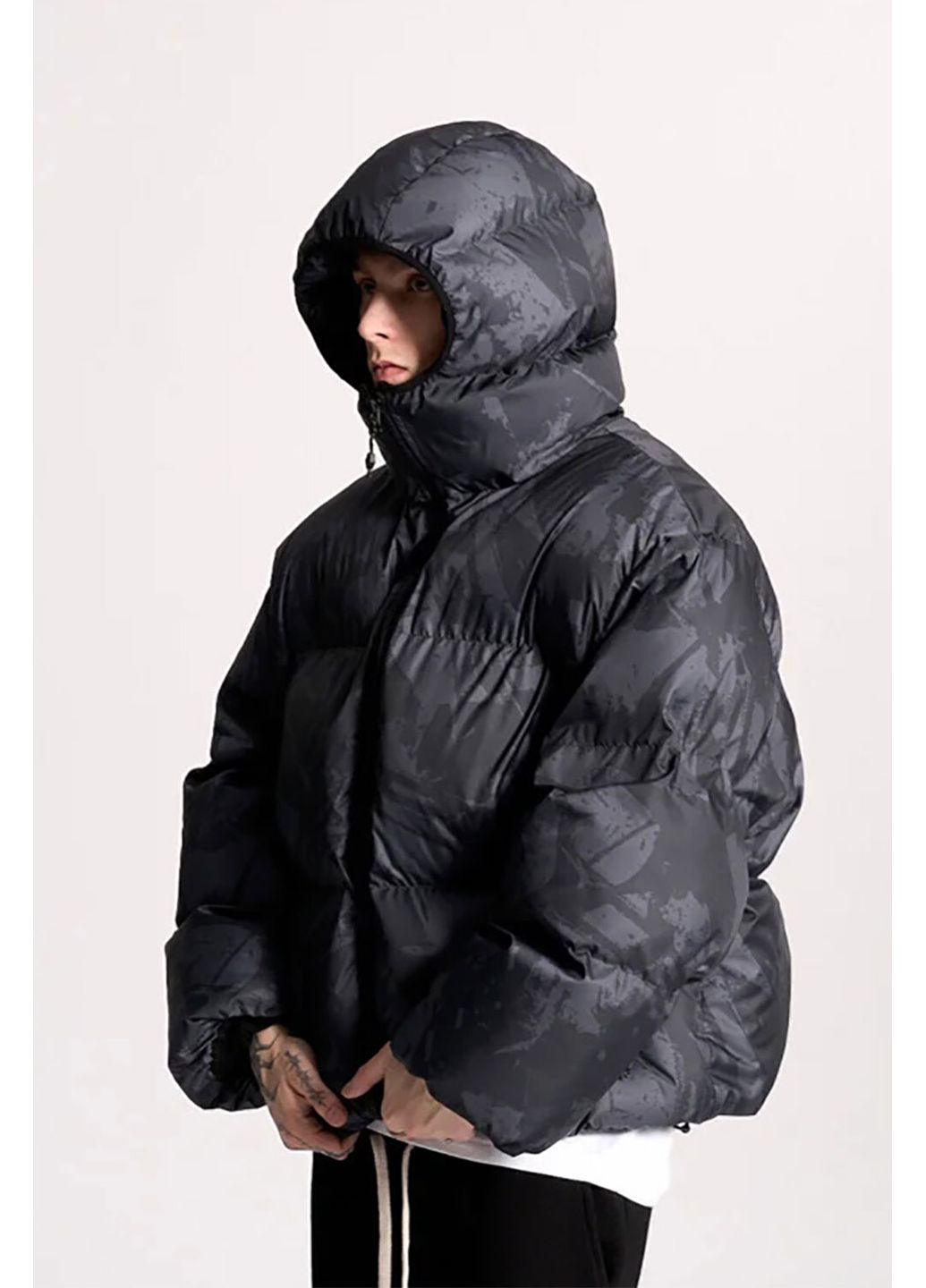 Чорна зимня чоловіча зимова оверсайз куртка "flokk" чорного кольору OGP