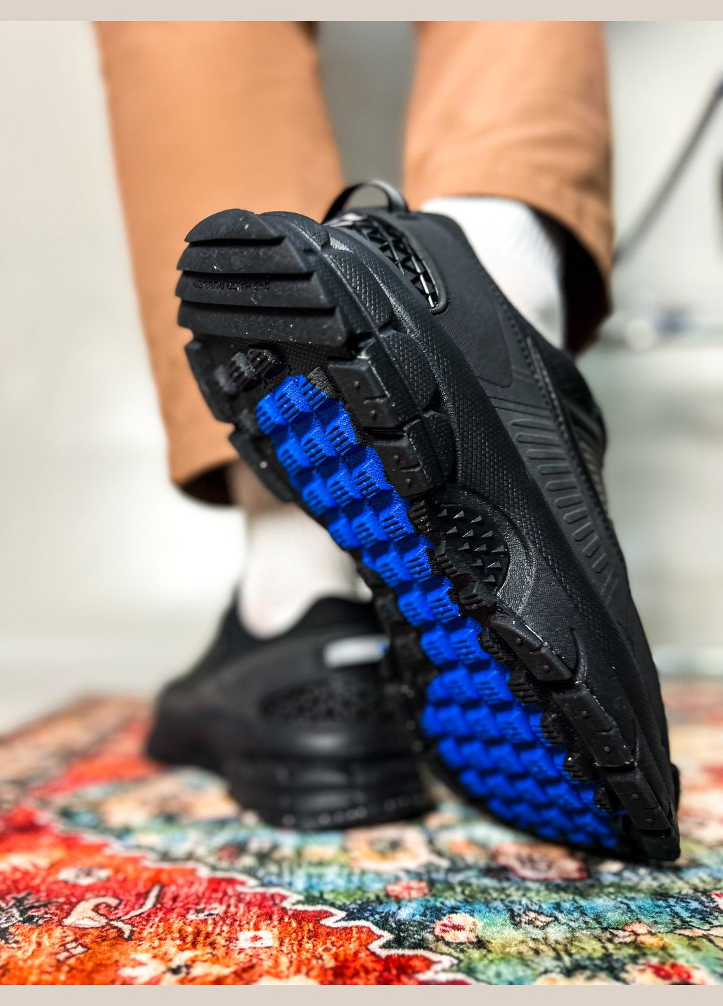 Черные демисезонные кроссовки мужские и женские nike vomero roam black | найк вомеро роам черные No Brand