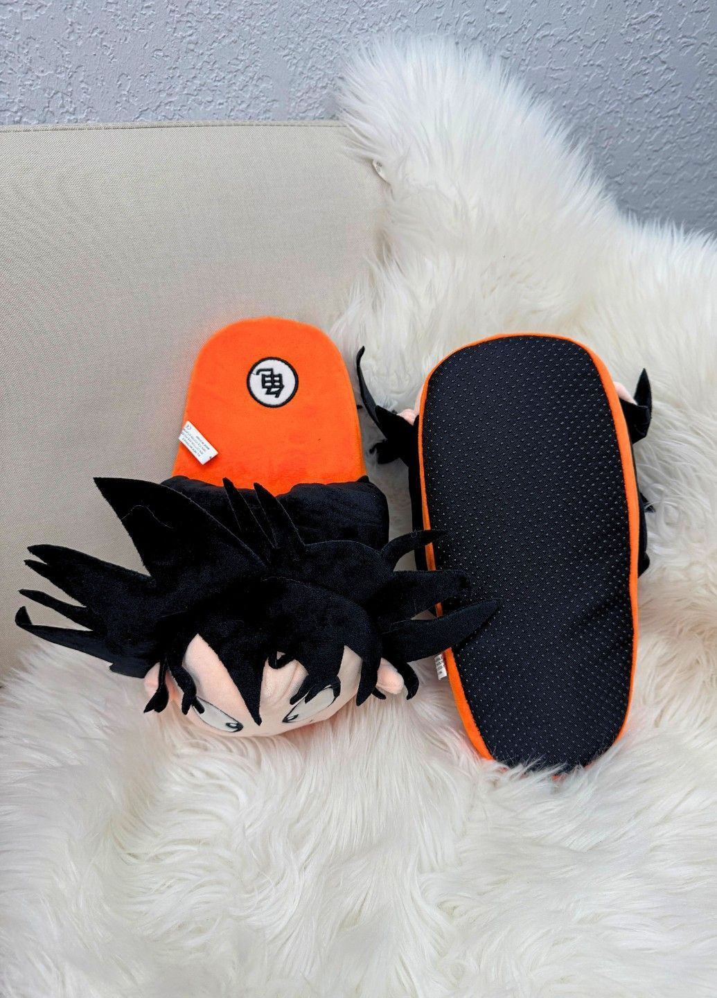 Капці кігурумі домашні для підлітків та дорослих Сон Гоку помаранчевий плюшеві Lalapka (362490072)