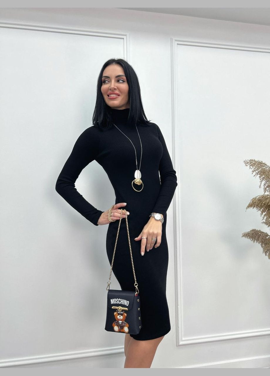 Черное женское платье-гольф в рубчик Fashion Girl