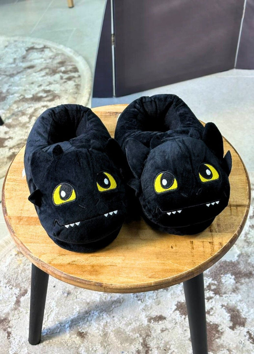 Капці для підлітків та дорослих Беззубик чорний плюшеві Lalapka (363975892)