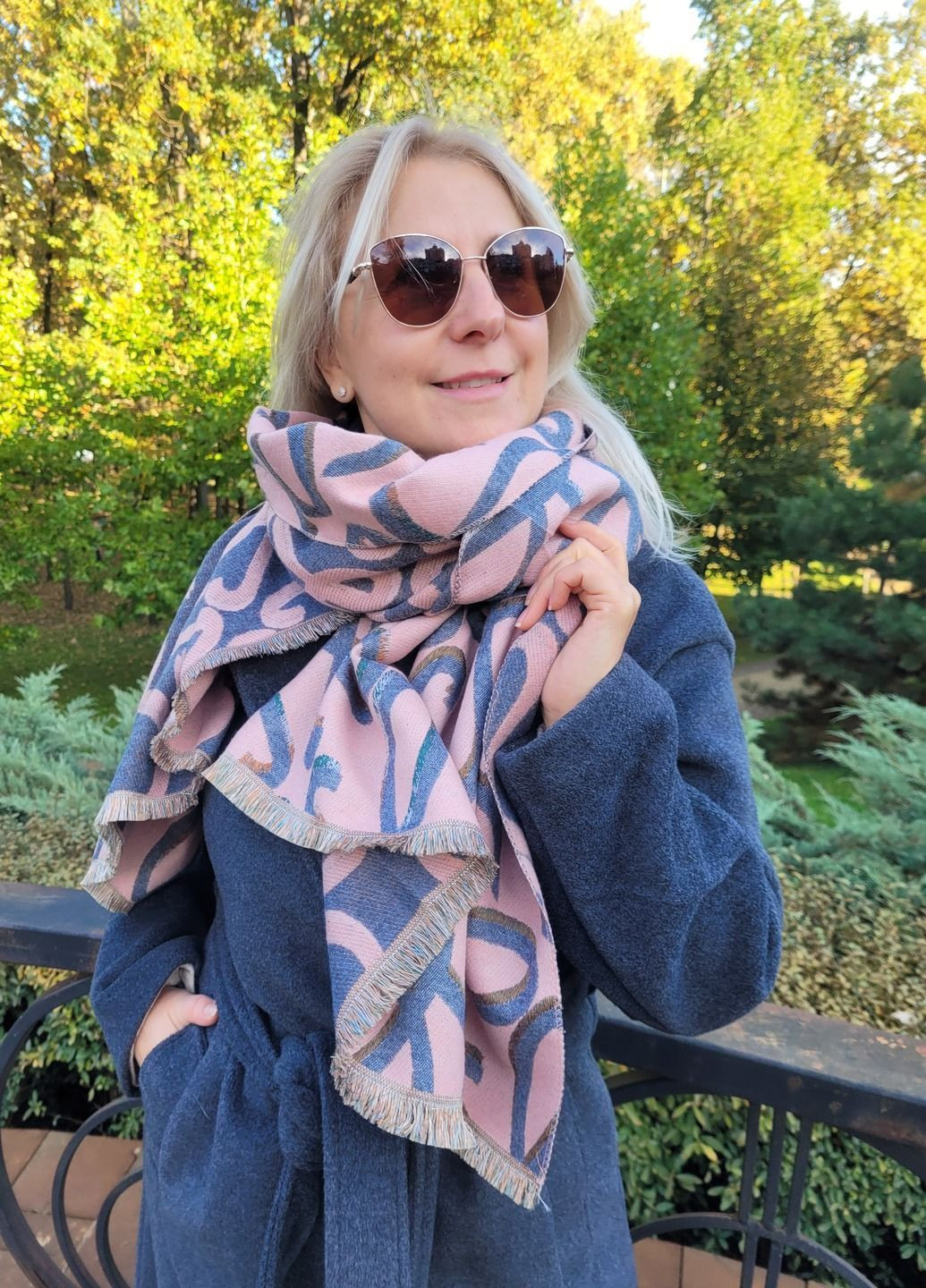 Жіночий двосторонній кашеміровий шарф з орнаментом Лінії стилю No Brand (365658187)