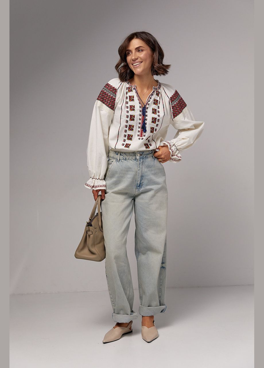 Белая женская вышиванка на завязках с рукавами-регланами ESQ свободная, прямой хлопок (324031337)