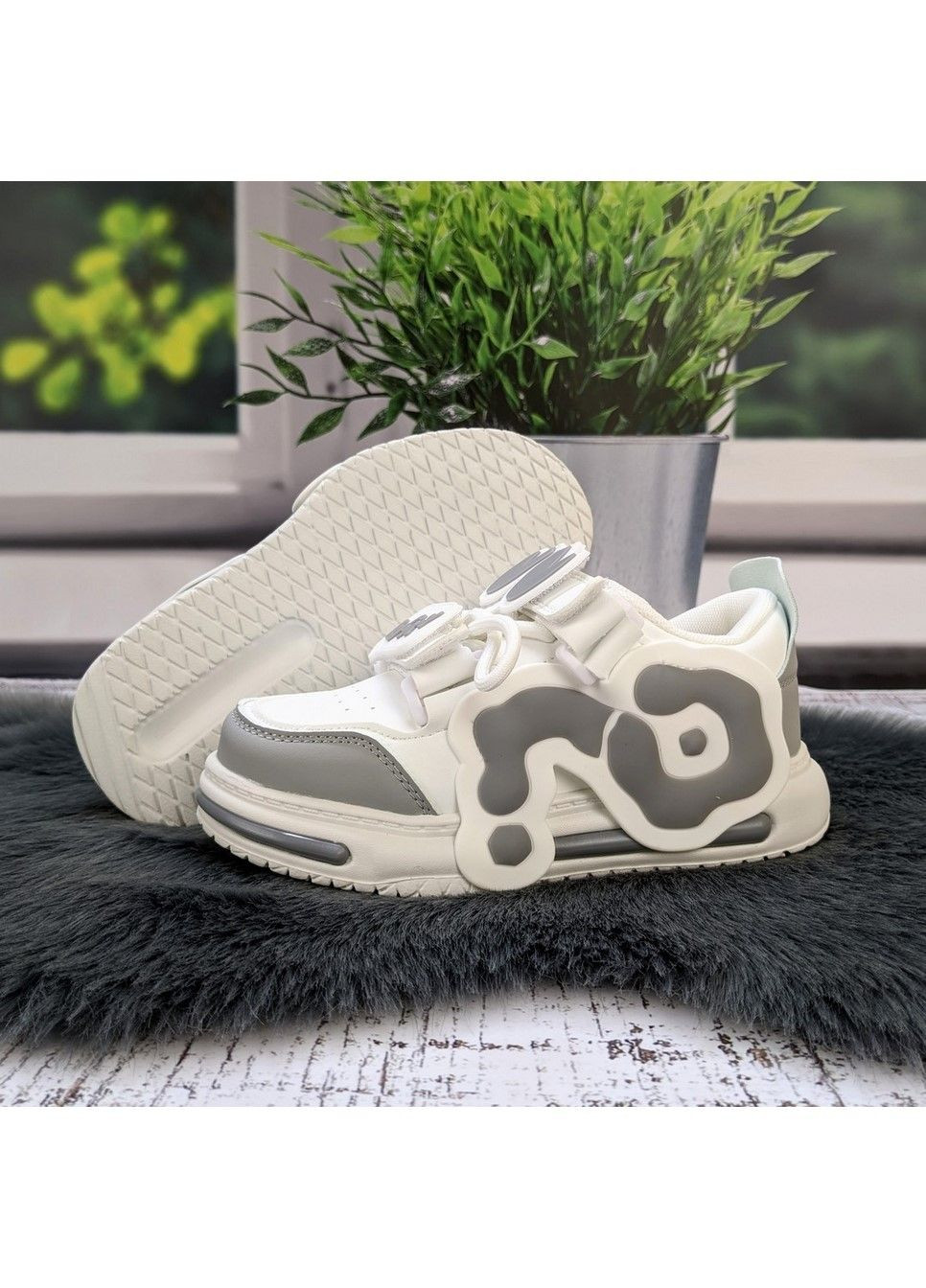 Белые демисезонные кроссовки детские для девочки Paliament