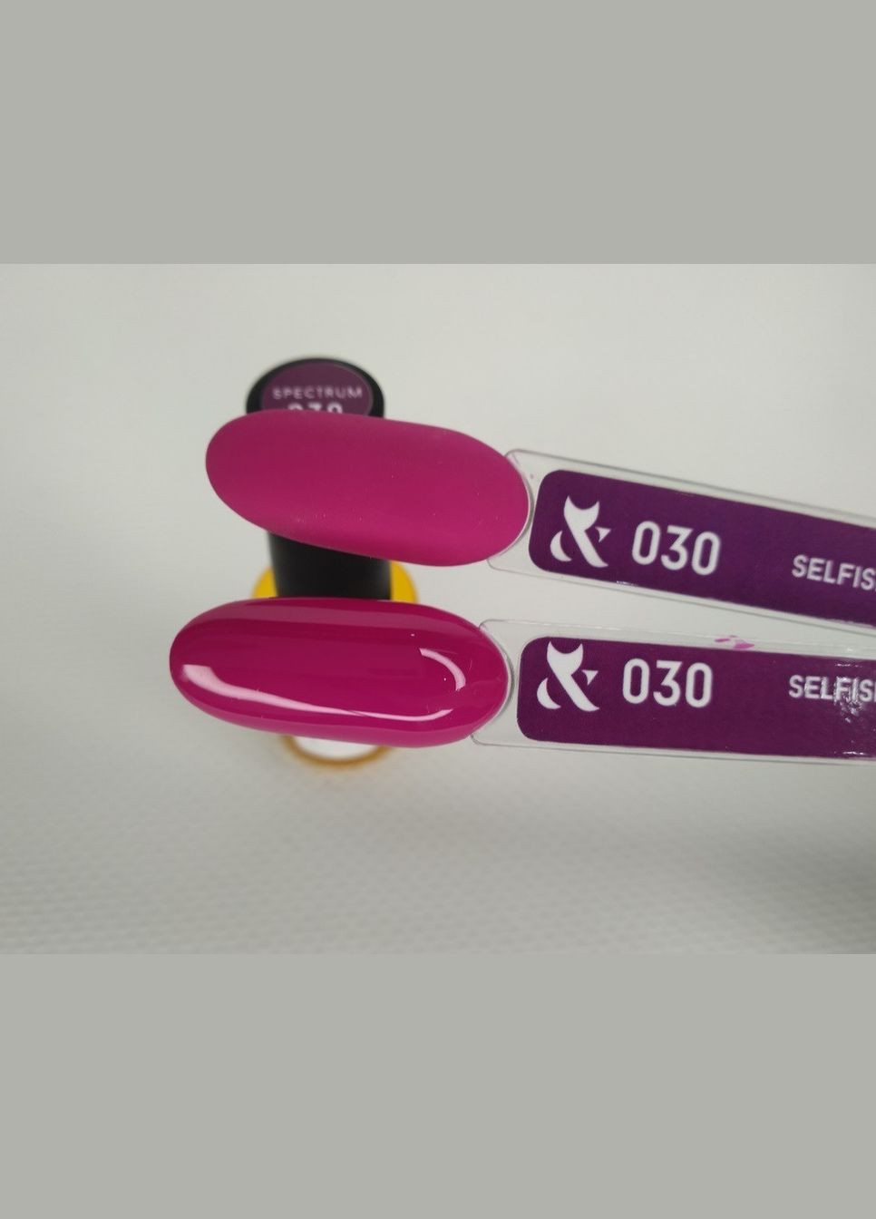 Гель-лак для нігтів Spectrum 030, 7 мл. F.O.X (363970383)