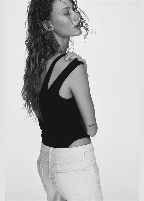 Джинсы женские широкие из саржи - 34 р H&M - (340245809)