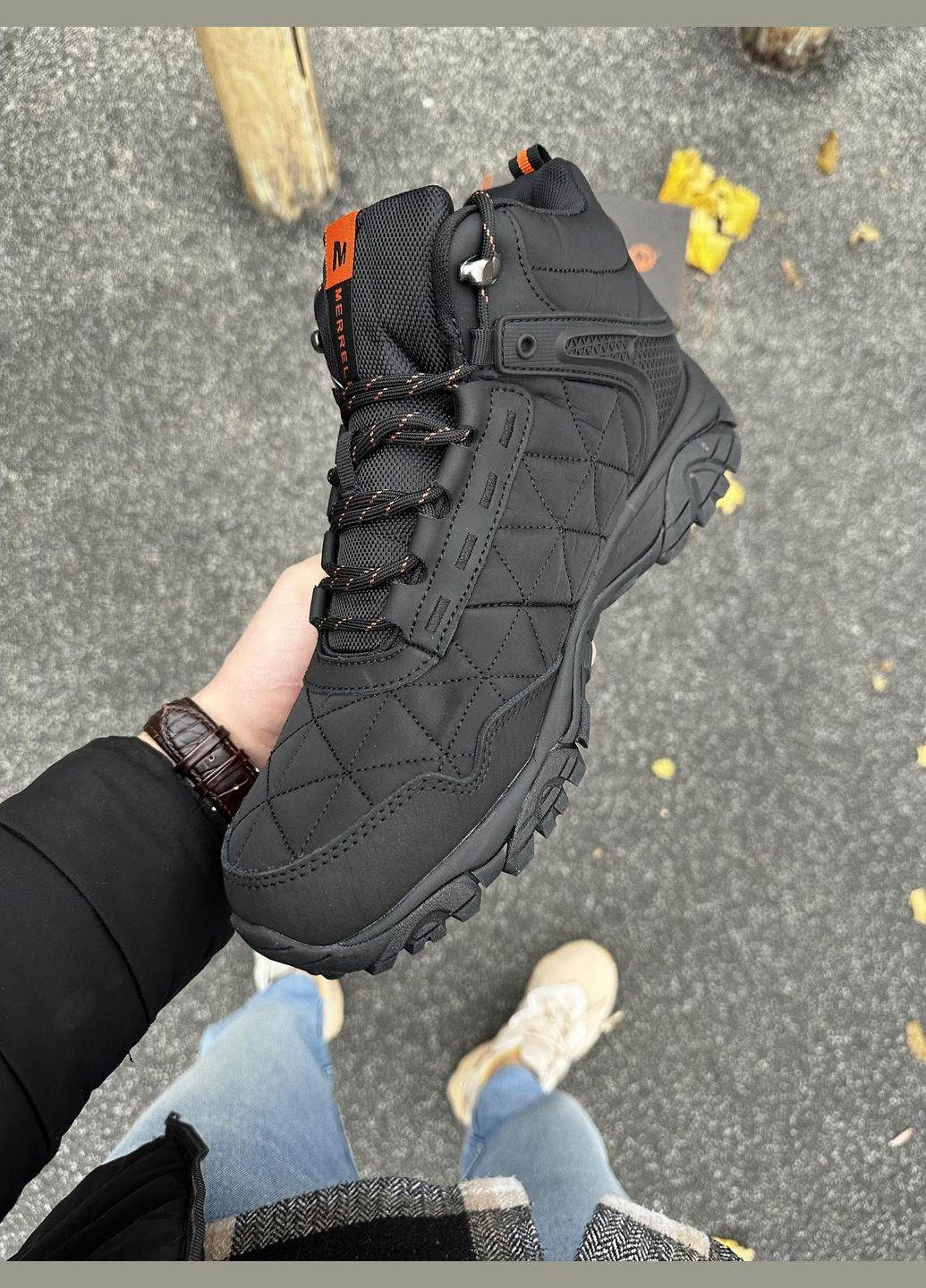 Черные зимние стильные термо кроссовки No Brand