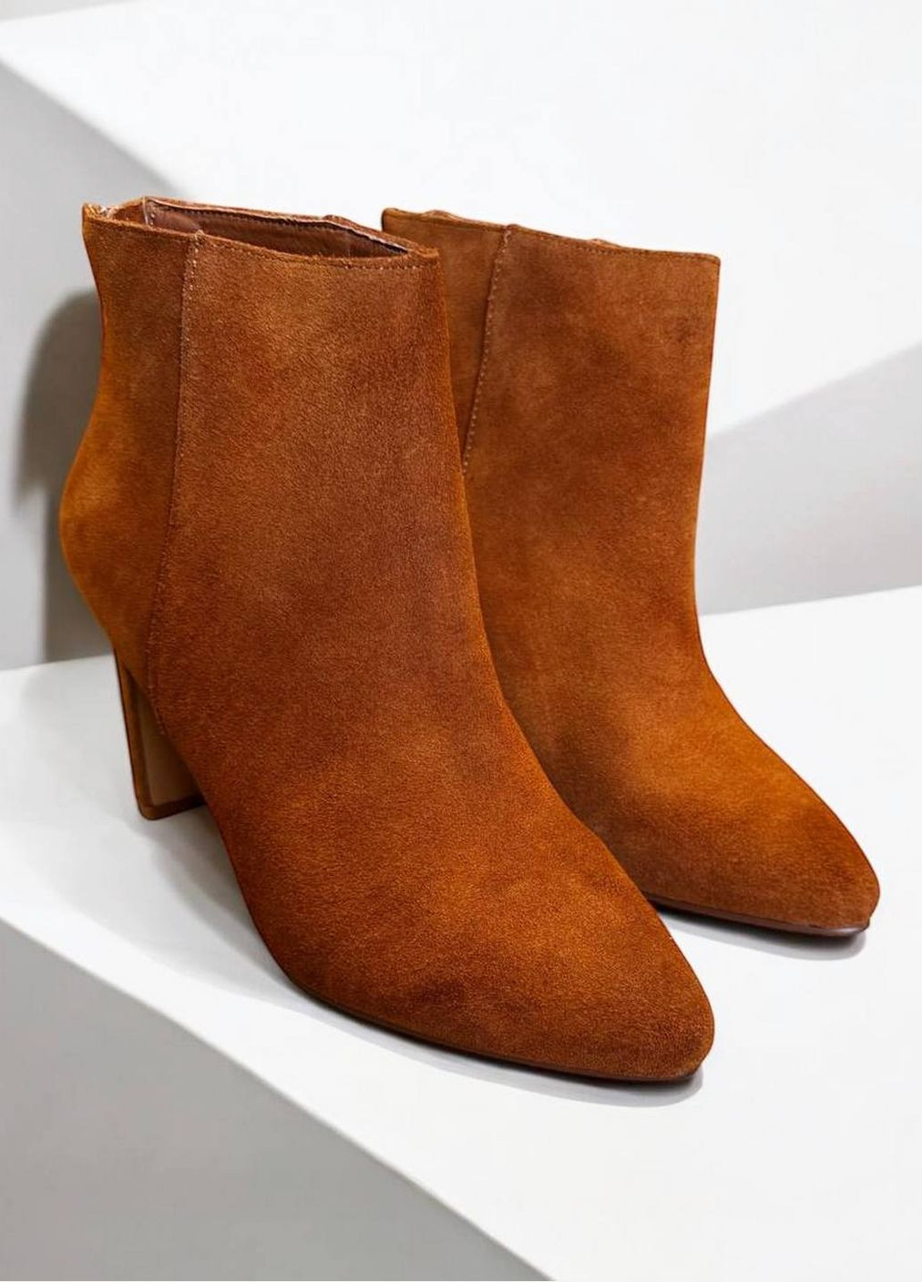 Коричневі ботильйони Etam