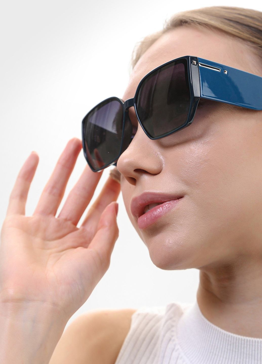 Жіночі сонцезахисні окуляри Roberto з поляризацією RM8449 113041 Roberto Marco (289356307)