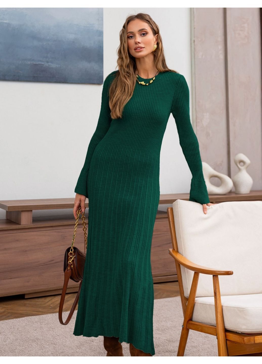Изумрудное длинное вязаное платье цвета бутылка Dressa однотонное