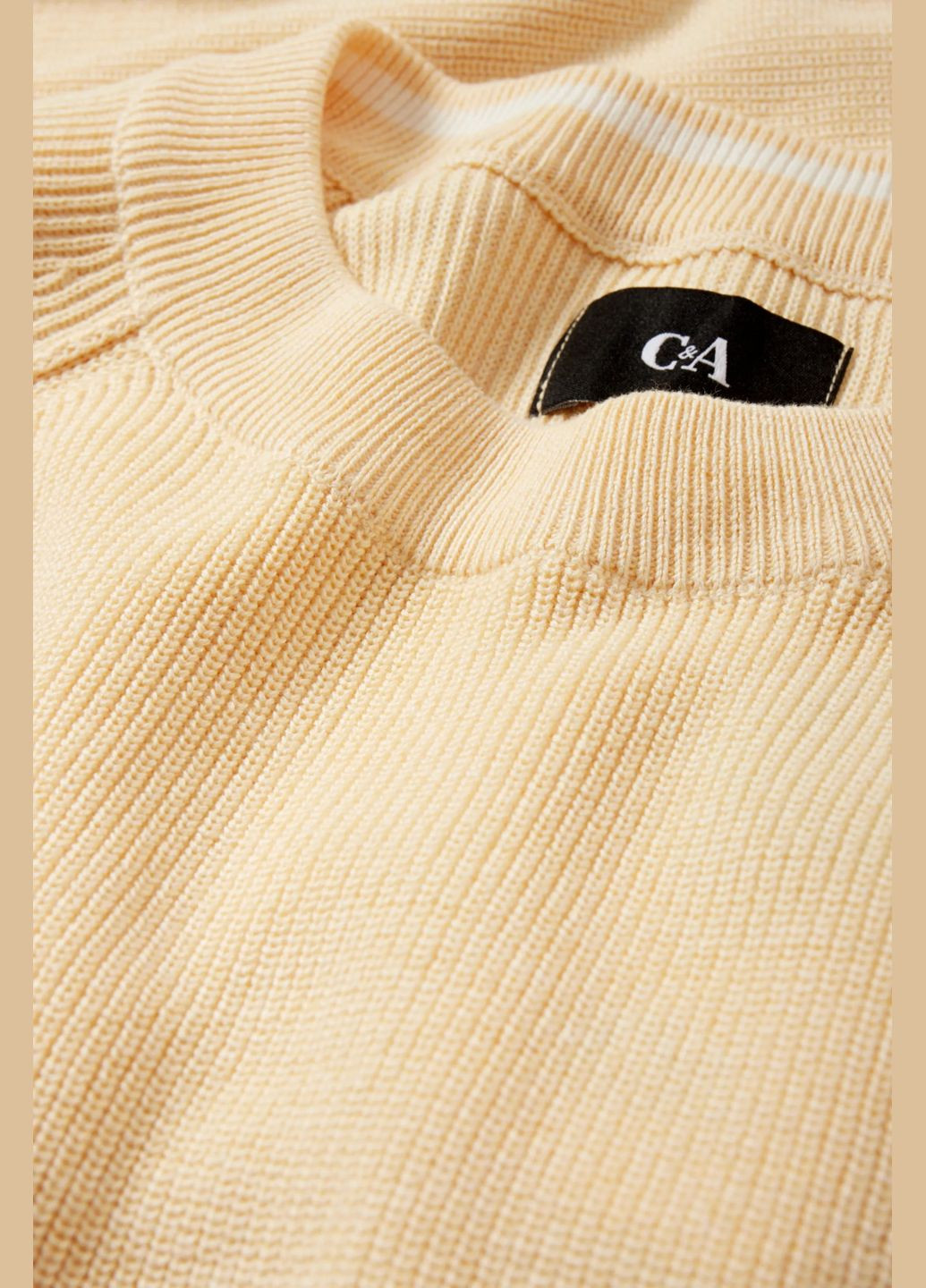 Молочний демісезонний светр з бавовни C&A
