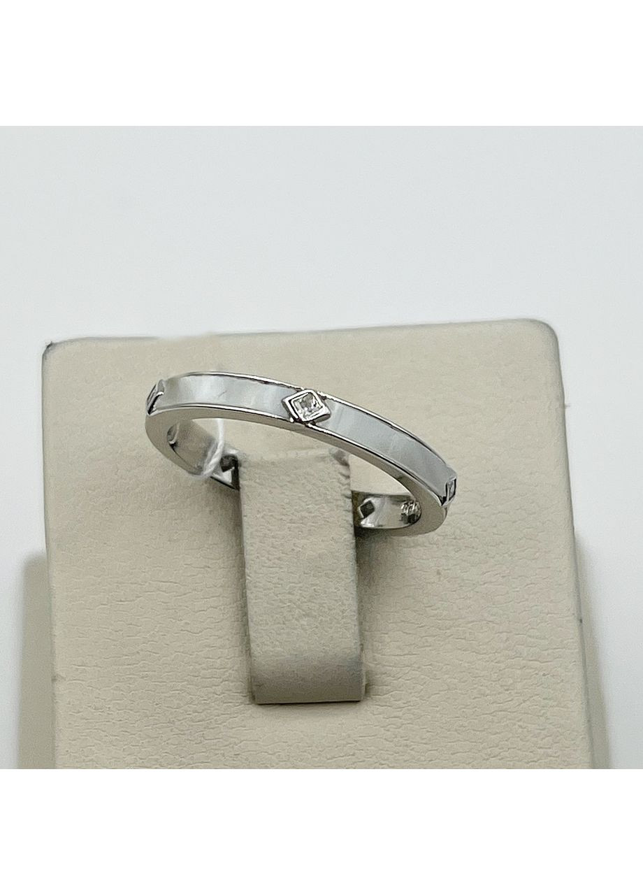 Каблучка срібна з перламутром 18,5 2,4 г No Brand (370142578)