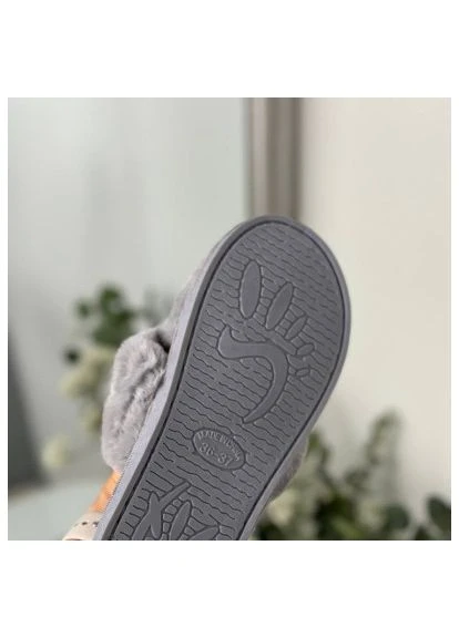 Открытые пушистые серые домашние тапочки No Brand (393509395)