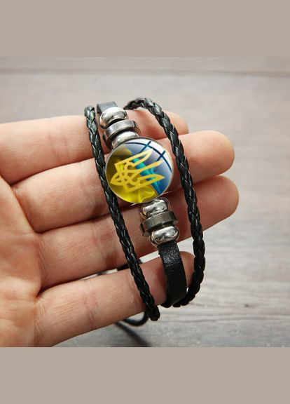 Плетеный ручной работы браслет из экокожи в стиле панк со стеклянным кабошоном гербом Украины No Brand (292260476)