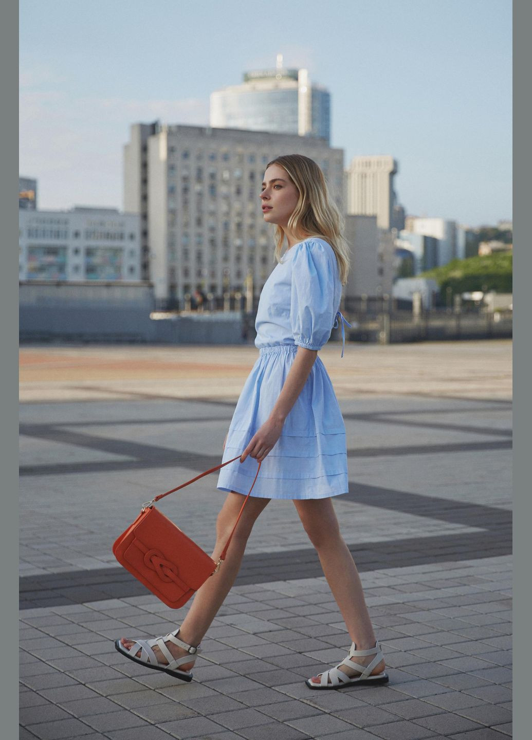 сандалии, цвет молочный Estro