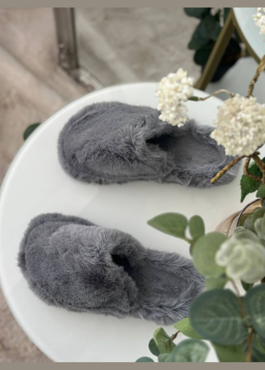 Серые тапочки No Brand