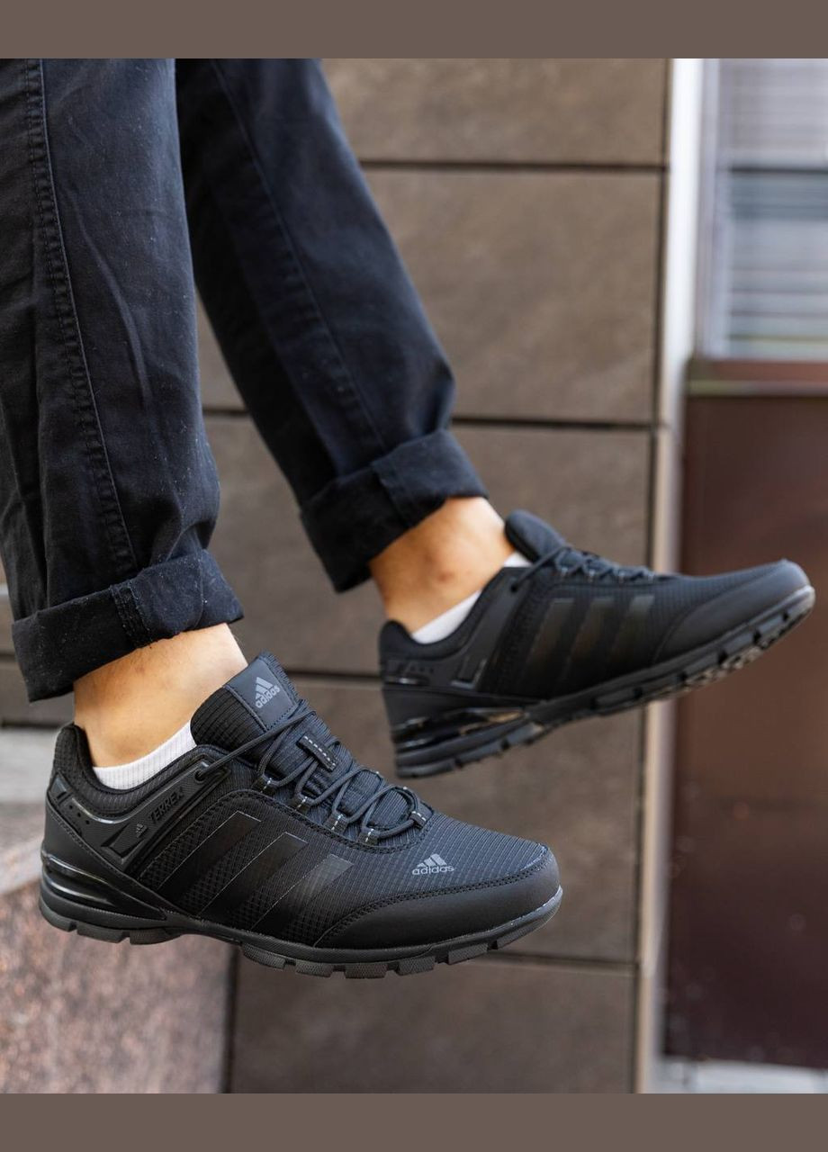 Черные демисезонные кроссовки мужские No Brand