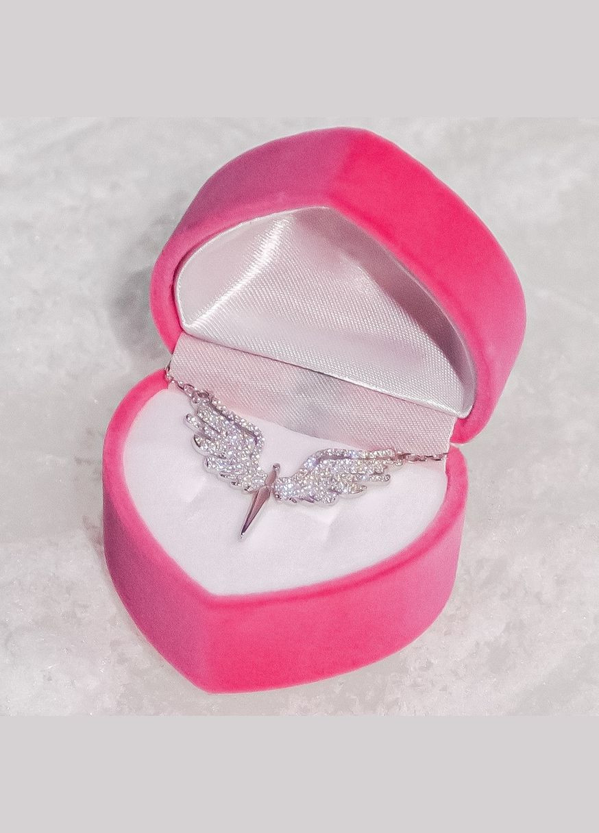 Колье из серебра Ангел с крыльями на тонкой цепочке с блестящими белыми фианитами No Brand (333705730)