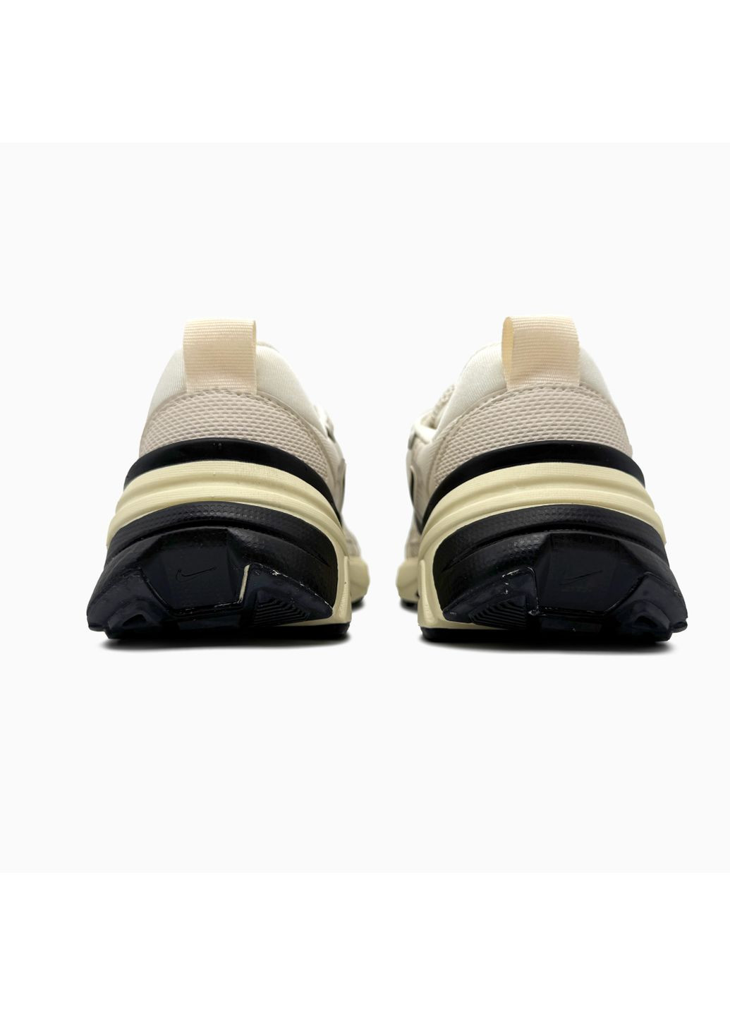 Бежеві Осінні кросівки чоловічі і жіночі Nike V2K Runtekk Beige Black | Найк В2К Рантекк