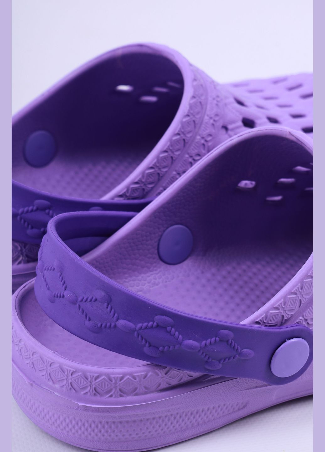 Кроксы женские фиолетового цвета Let's Shop (293055905)
