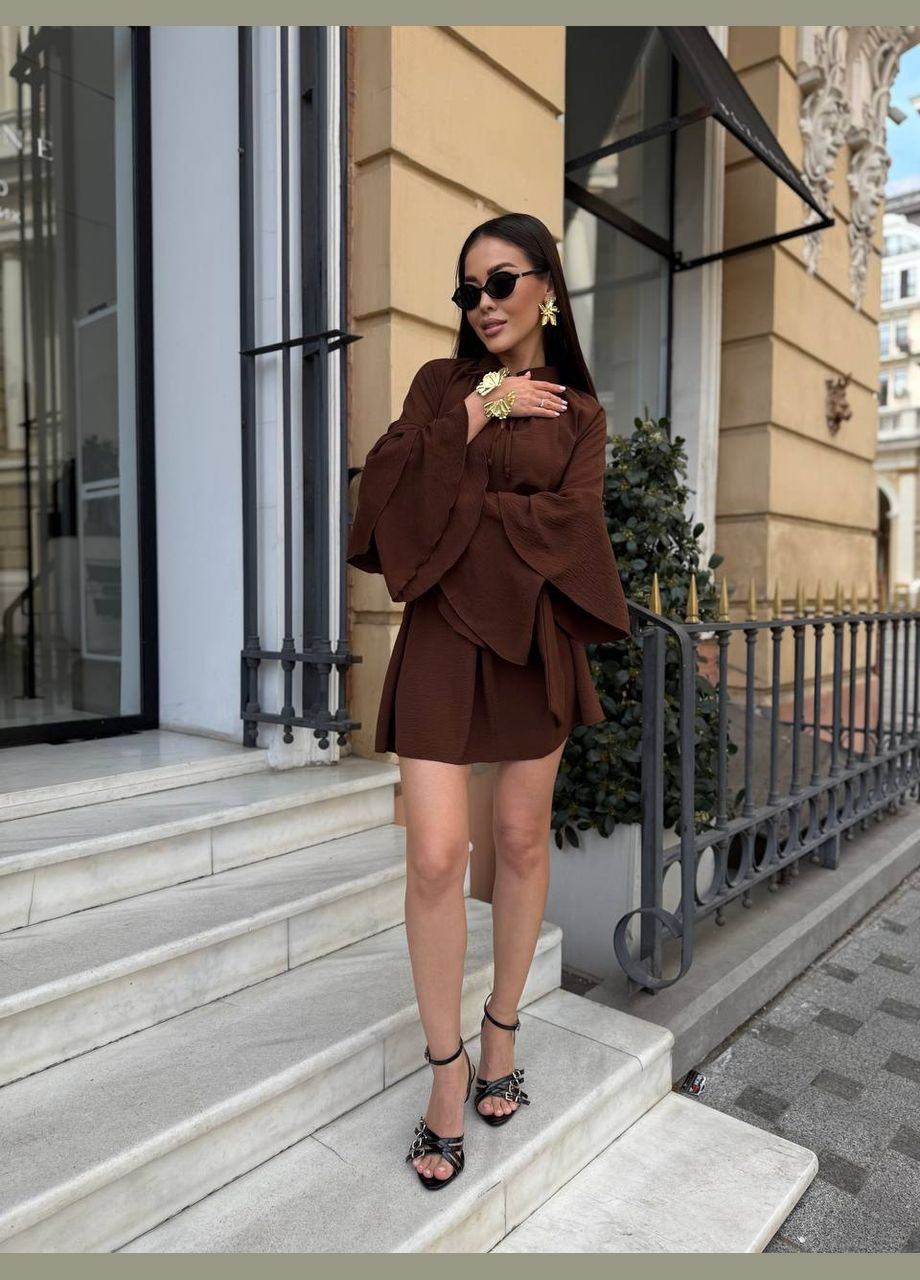 Темно-коричнева кежуал сукня міні вільного крою з воланами на рукавах MonCher