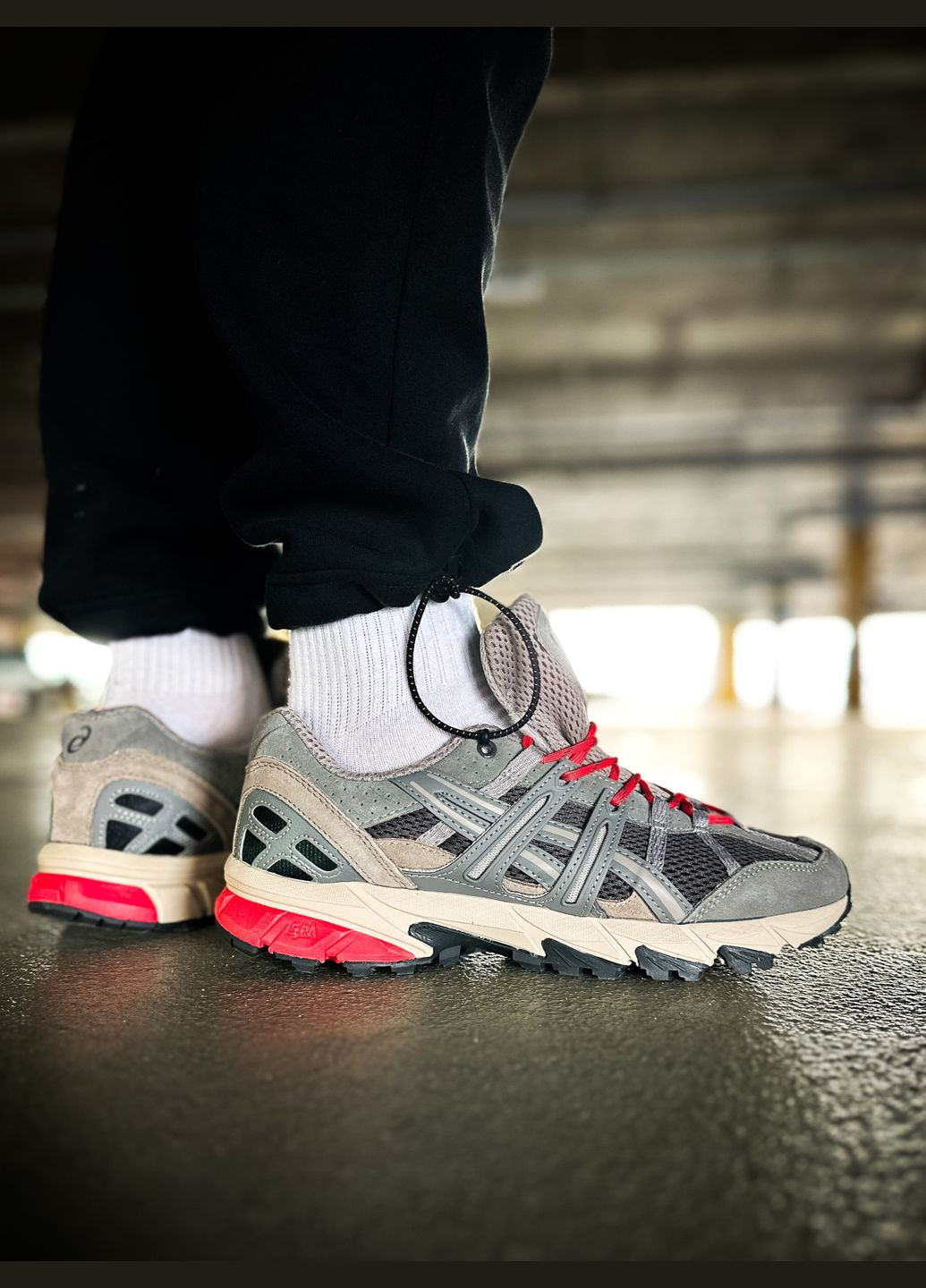 Серые всесезонные кроссовки мужские и женские asics gel-sonoma 15-50 obsidian grey | асикс гель-сонома 15-50 серые No Brand