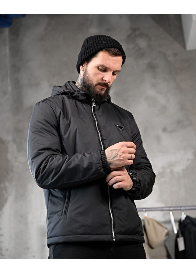 Чорна демісезонна демісезонна чоловіча куртка плащівка чорна No Brand