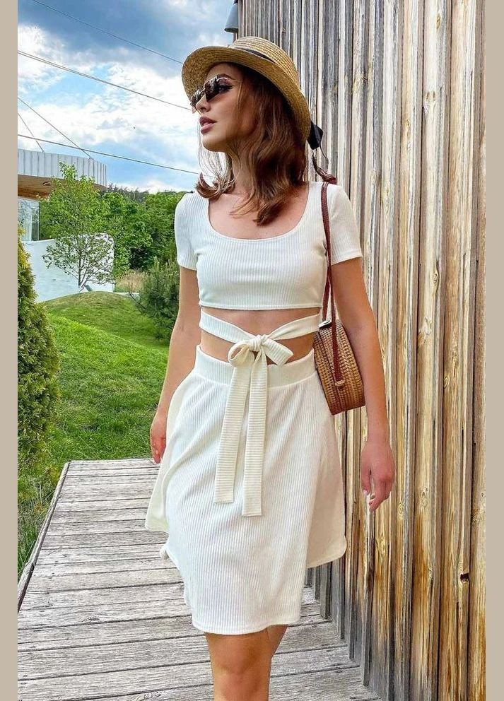 Молочное повседневный, кэжуал платье с пышной юбкой Seventeen