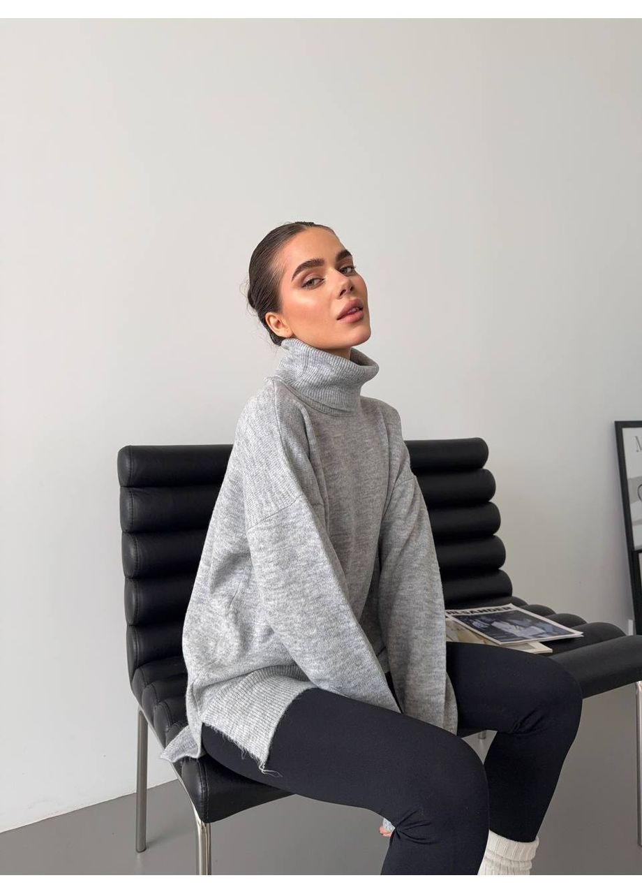 Сірий жіночий светр туреччина Osoblyva